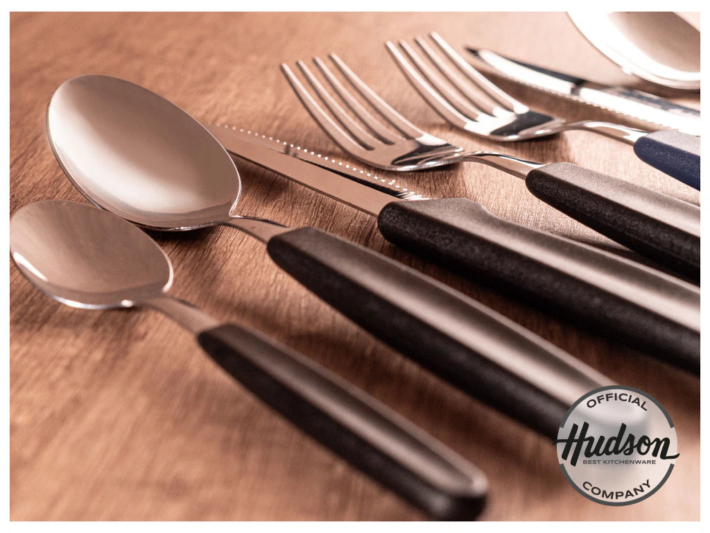 Set x16 Cubiertos Basic de Acero Inoxidable + Mango Negro de Plástico