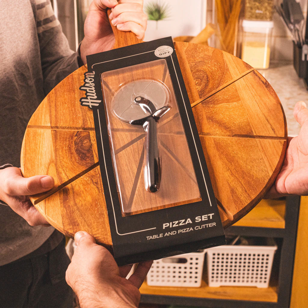 Tabla p/ Pizza de Madera de Acacia + Cortador De Pizza de Acero Inoxidable