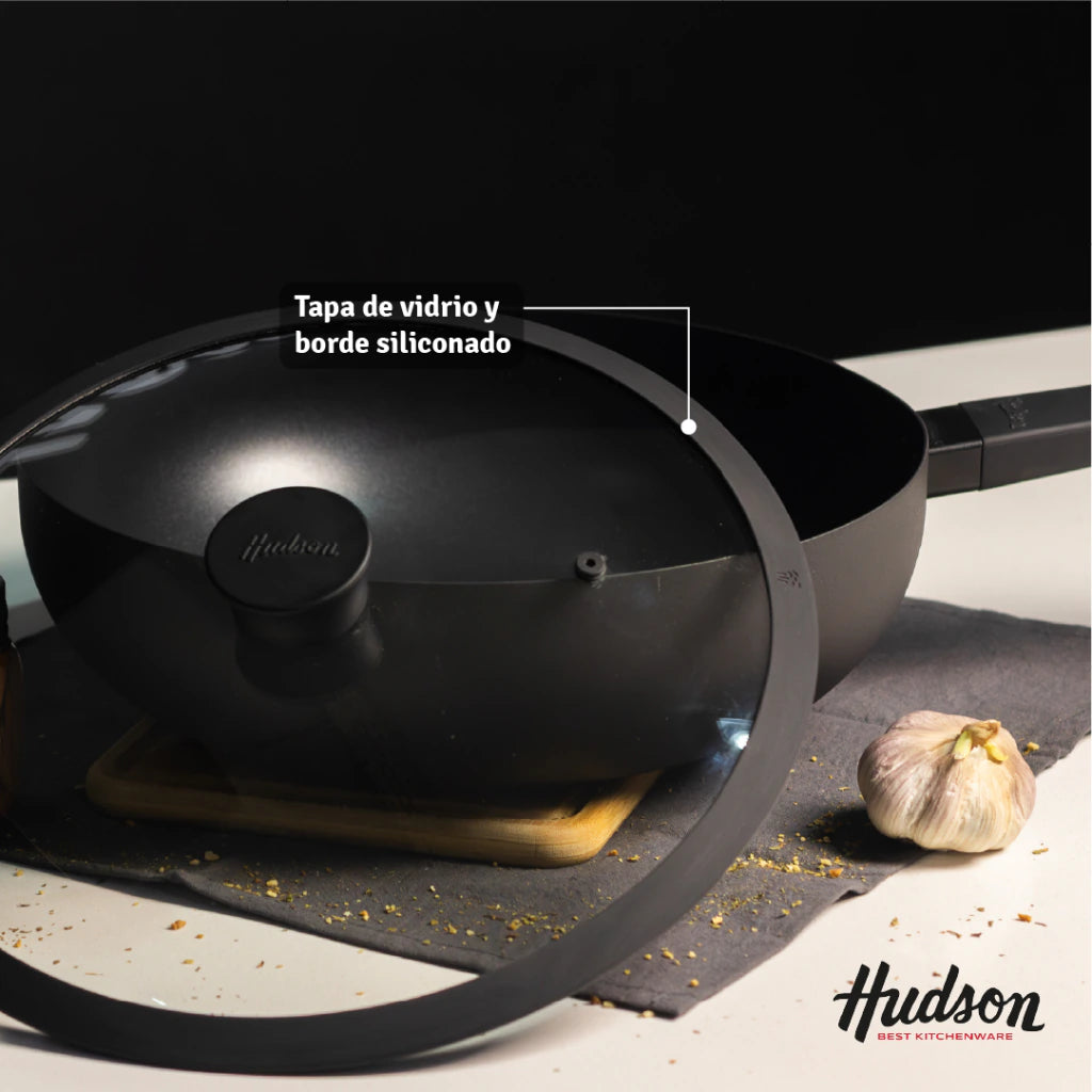 Wok de 32 cm Alumino c/ Antiadherente Negro + Tapa de Vidrio Dayli