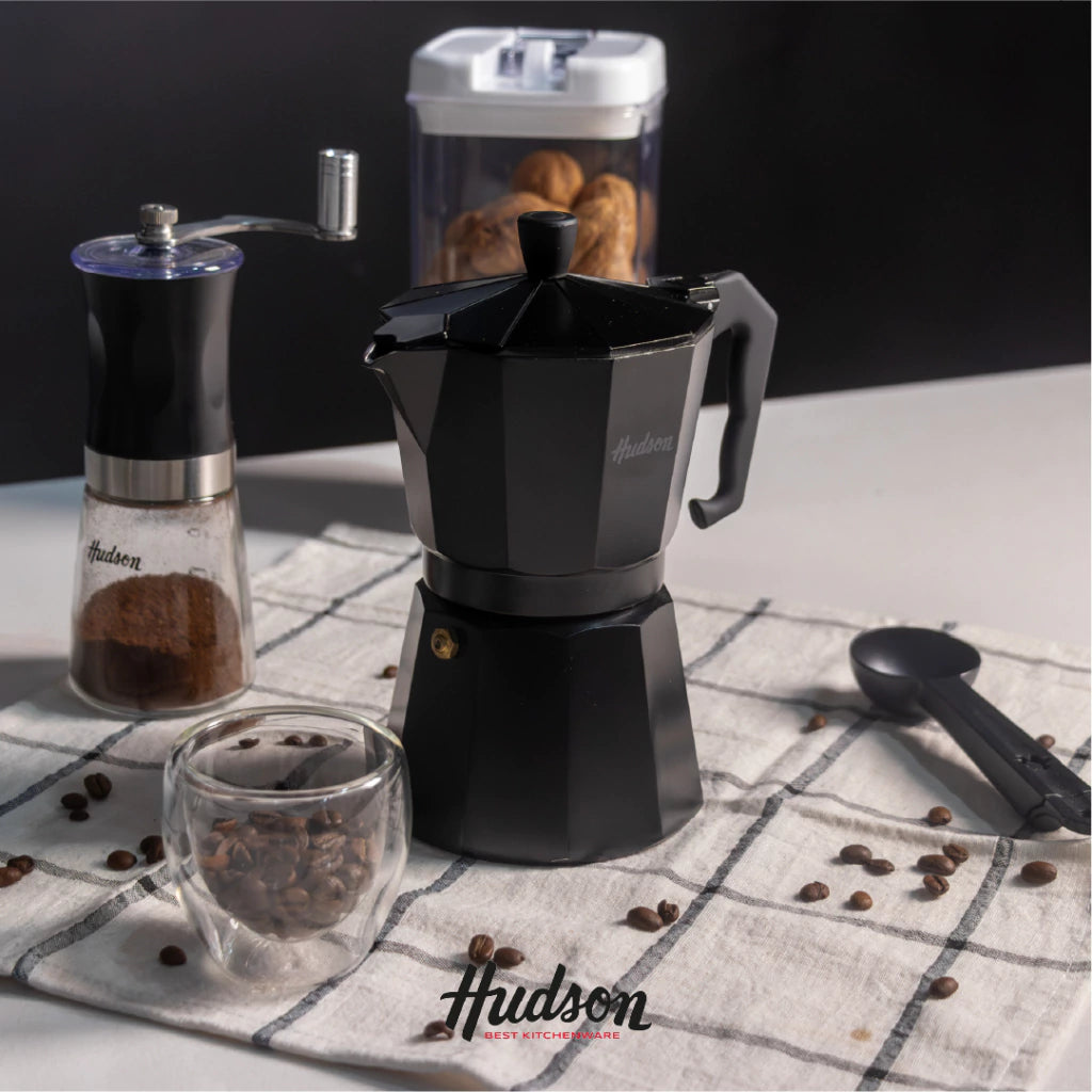 Cafetera Italiana de Aluminio Para 6 Pocillos Línea Total Black