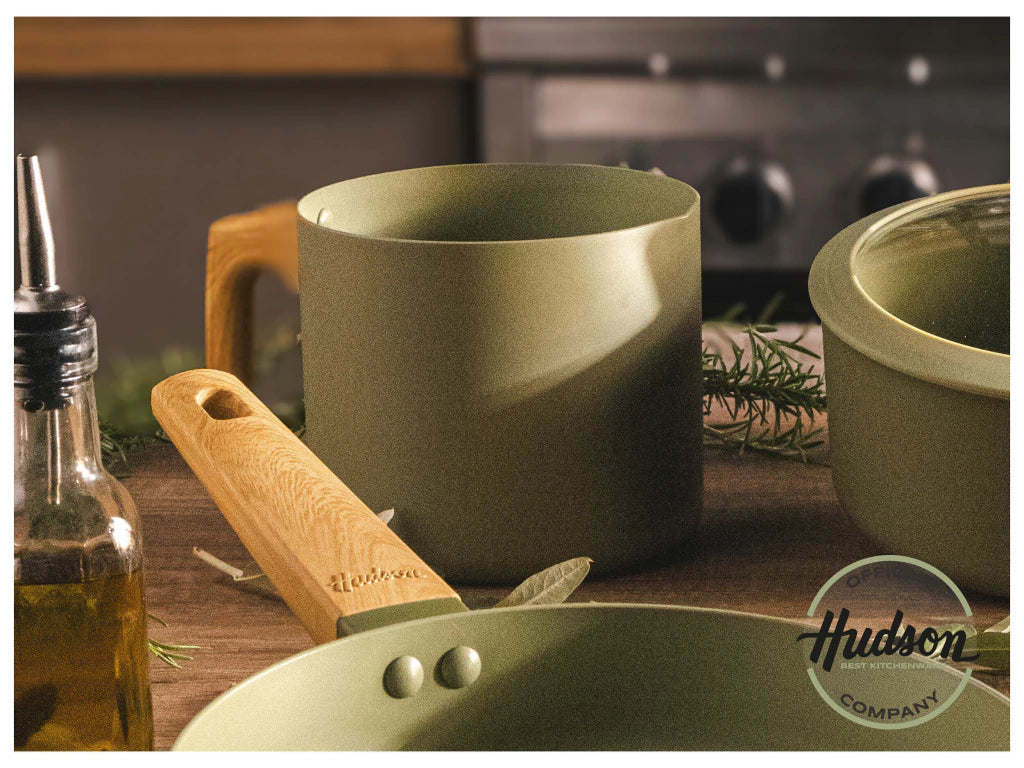 Jarrito de Aluminio con Antiadherente Línea Olive 1.8L