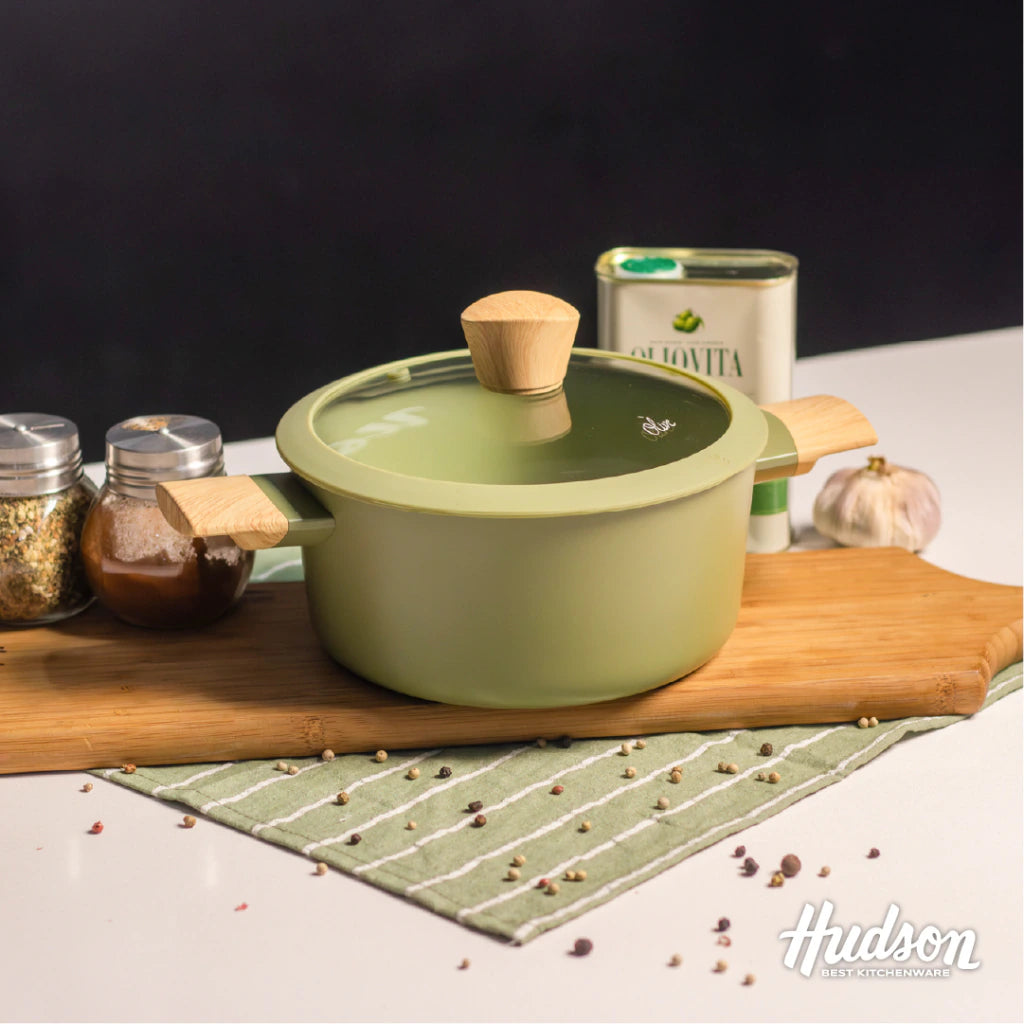 Olla de Aluminio de 20cm con Antiadherente Línea Olive 2.4 L