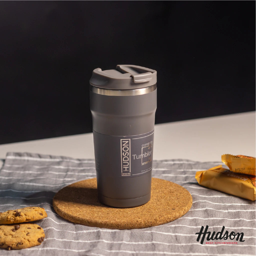 Vaso Café de 470 ml Gris c/ Pico antiderrame + Interior Pulido + Tapa Hermética